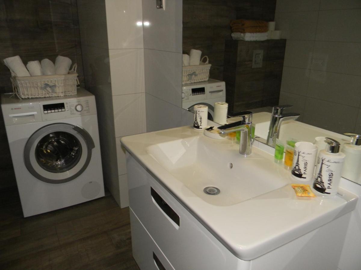 شقة Apartament Z Basenem Laura Polanki Park كولوبرزيغ المظهر الخارجي الصورة